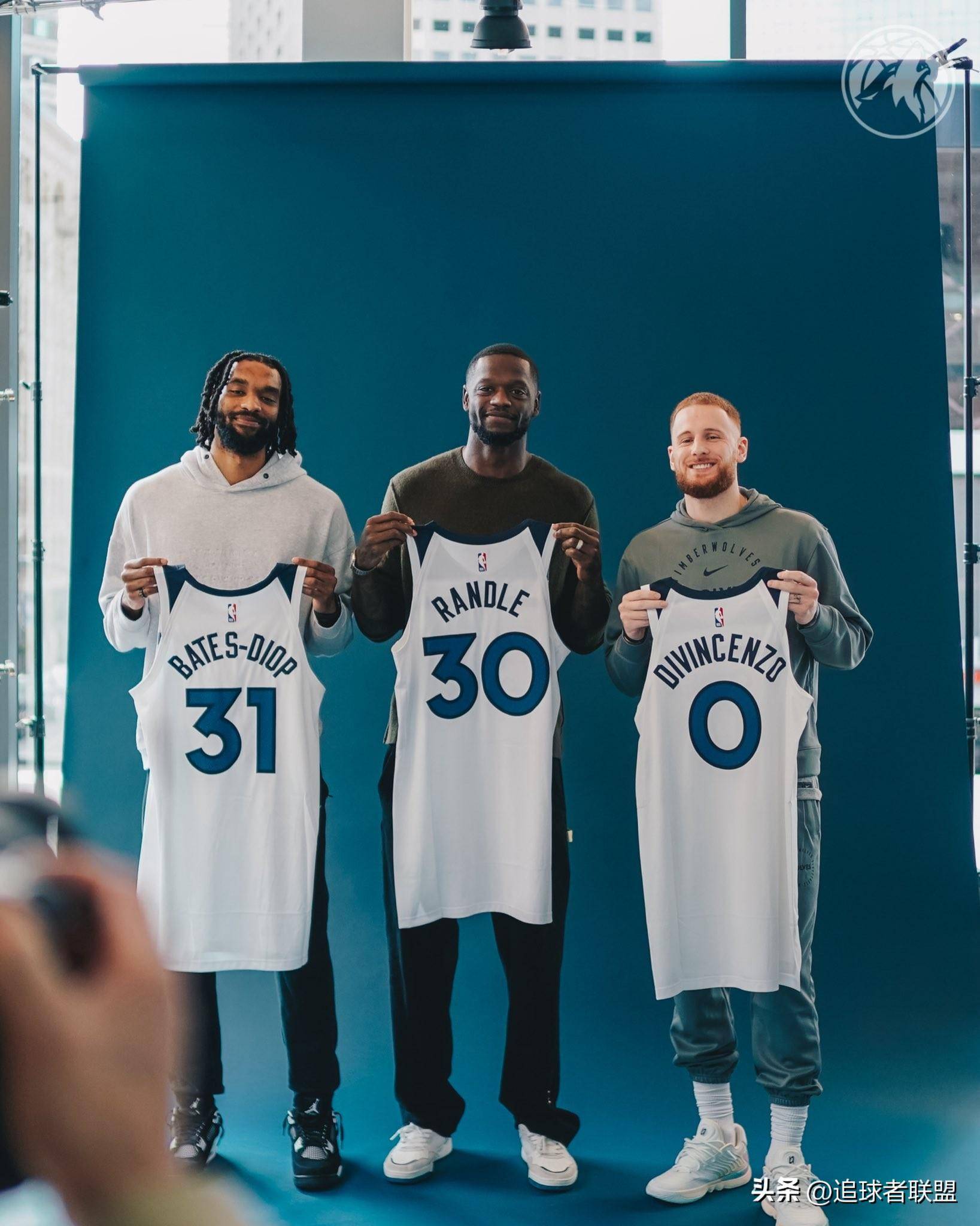 关于赛地聚焦：NBA常规赛赛后热度飙升，明尼苏达森林狼迎来里程碑，球迷炸锅，资深球员宣示担当的信息