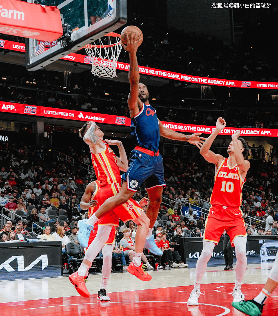 关于洛杉矶快船训练开放日，转会期刷新队史纪录引欢呼，CBA常规赛在即，球探报告显示潜力的信息